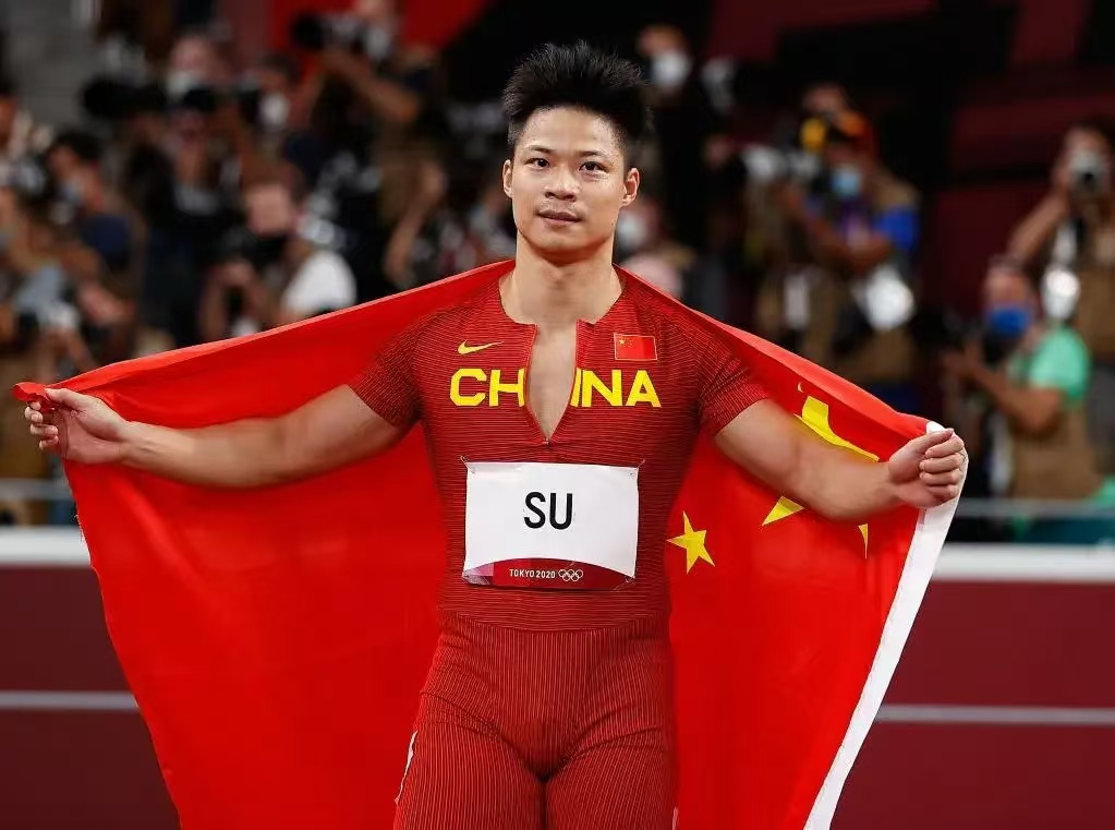 我们的骄傲！中国选手勇夺第一